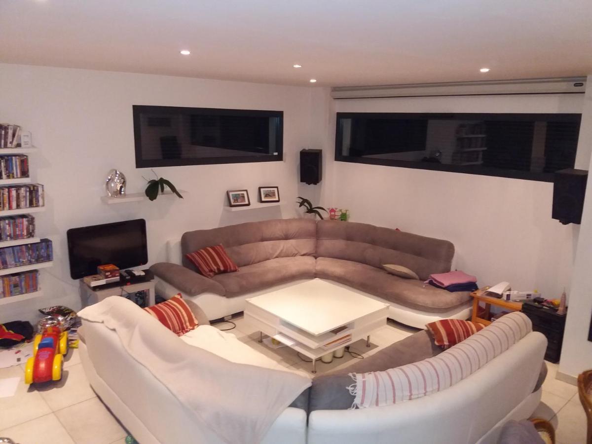 Chambres, Cuisine, Piscine, Spa, Billards, Airhockey, Nature Fillinges Exterior photo